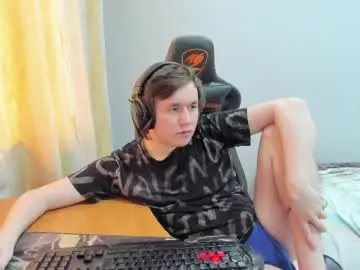 Chaturbate Adult Video Chat of iliaskrislove