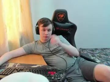 Chaturbate Watch Live Sex Cams of iliaskrislove
