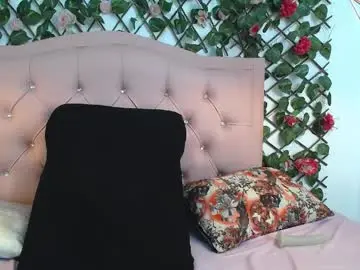 Chaturbate Sex Cam of lucycute_1