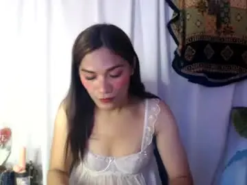 Chaturbate Live Sex Cam of sweet_hanna22