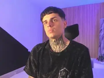 Chaturbate Sex Chat of declan_fox