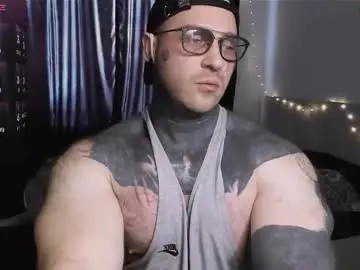 Chaturbate Free Live Porn of master_oil