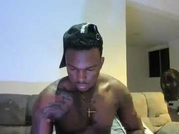 Chaturbate Best live sex cam show of troykhalil