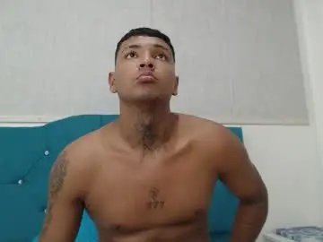 Chaturbate Live Sex of axell_kinng