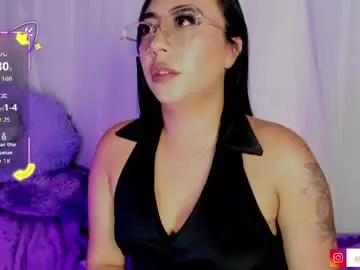 Chaturbate Live Sex Cam of kim_sanatana