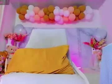 Chaturbate Best live sex cam show of ladenandjuan