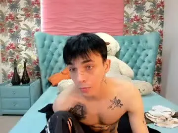Chaturbate Live Porn of clarkbev