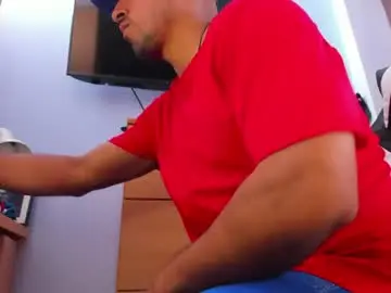 Chaturbate Best live sex cam show of leonardo_sanguinnetti