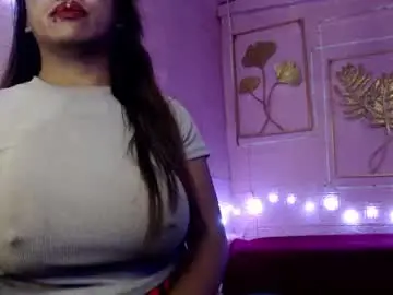 Chaturbate Nude Webcam of naughty_lorien143