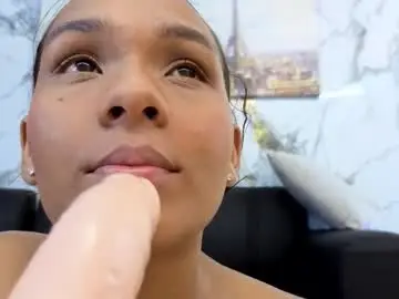 Chaturbate Free Porn Cam of party_with_medellin23