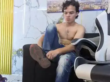 Chaturbate Free Porn Cam of party_with_medellin23