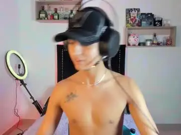 Chaturbate Adult Webcam of alejoo_storms