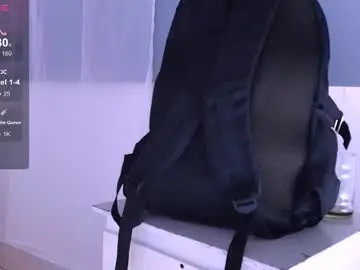 Chaturbate Free Live Porn of emily_castillo1_