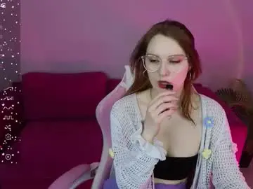 Chaturbate Live Porn of ginger_kristin