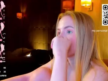 Chaturbate Live Sex Cam of ida_lewiss