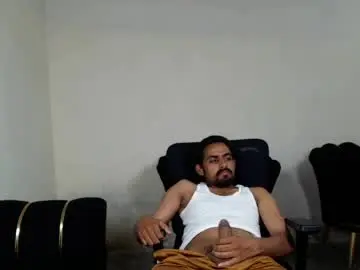 Chaturbate Free Porn Cam of ironcharm4455