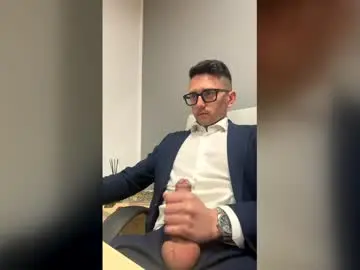Chaturbate Live Sex of masterboss_fl