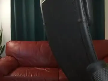 Chaturbate Live Porn of mrgreeneyes01