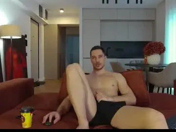 Chaturbate Free Porn Cam of mrgreeneyes01