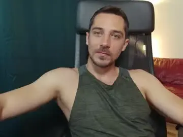 Chaturbate Live Porn of mrgreeneyes01