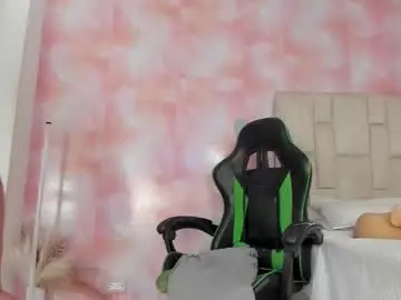 Chaturbate Live Sex Cam of aida_rose