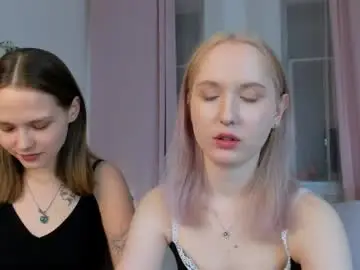 Chaturbate Free Live Porn of lisaluve