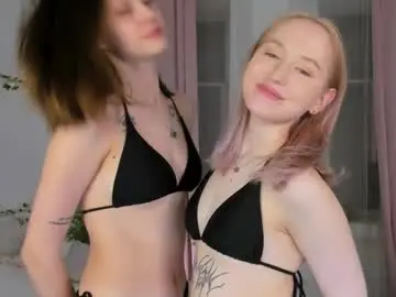 Chaturbate Best live sex cam show of lisaluve