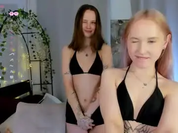 Chaturbate Best live sex cam show of lisaluve