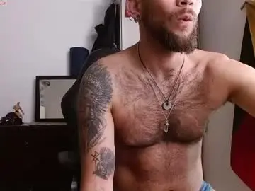 Chaturbate Watch Live Sex Cams of dominantthewolf