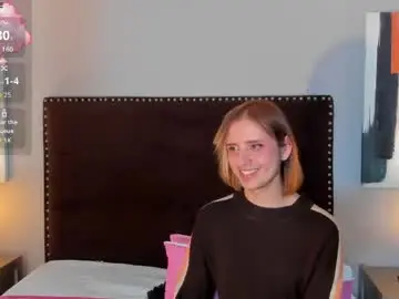 Chaturbate Watch Live Sex Cams of seraphine_star