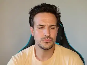 Chaturbate Live Sex Cam of firefighterr88