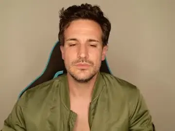 Chaturbate Nude Webcam of firefighterr88