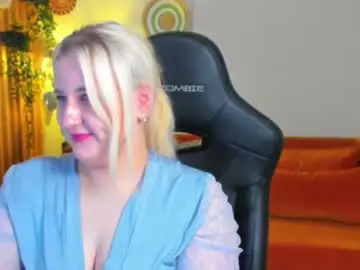 Chaturbate Sex Cam of lioraardyn