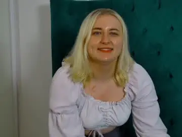 Chaturbate Sex Cam of lioraardyn