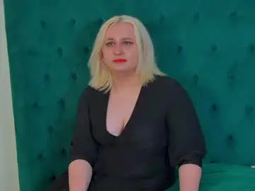 Chaturbate Free Porn Cam of lioraardyn