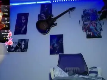 Chaturbate Watch Live Sex Cams of moon_ligth18