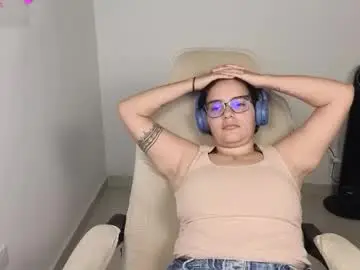 Chaturbate Nude Webcam of moonwoman_