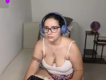 Chaturbate Watch Live Sex Cams of moonwoman_