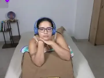 Chaturbate Adult Webcam of moonwoman_