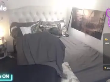 Chaturbate Free Porn Cam of xqueenyasiandomcumx