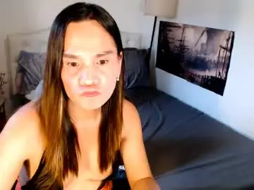 Chaturbate Free Porn Cam of xqueenyasiandomcumx