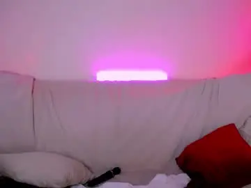 Chaturbate Watch Live Sex Cams of elenamonroe_