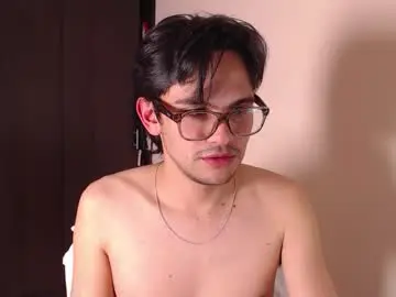 Chaturbate Free Porn Cam of little_daniell