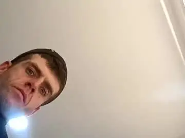 Chaturbate Live Sex Cam of showshow3321