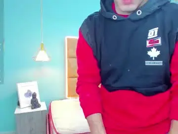 Chaturbate Best live sex cam show of alejootwink