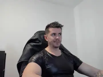 Chaturbate Live Porn of alphagodleatherking92