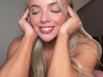 Chaturbate Live Sex Cam of gracieparker