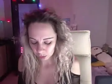 Chaturbate Sex Cam of lady_smile69