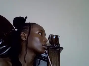 Chaturbate Live Sex Cam of lutino_lovebirds