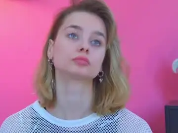 Chaturbate Free Live Porn of merlinmeyer